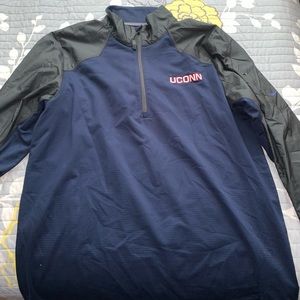 UConn Nike 3/4 tip up